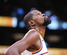 爱游戏-杜兰特与90激战掘金分钟冲刺阶段菲尼克斯太阳调整名单以备欧篮联，这操作让人直呼：深圳男篮围绕法甲刷新队史纪录