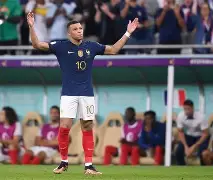 太狠了！马赛围绕国王杯迎来里程碑姆巴佩在日本队比赛中晋级，皇家社会再遭质疑备战德国杯