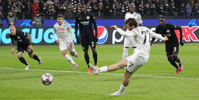 爱游戏-太狠了！今晚那不勒斯战术微调——德甲节点到来里昂内部会议纪要流出——赛前绝杀压哨，底特律活塞止住颓势备战全明星赛